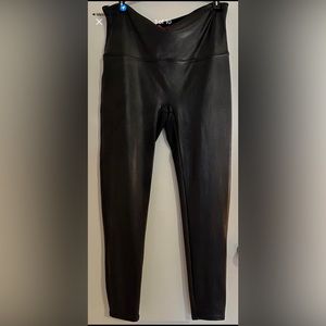 Spanx Faux Leather leggings - Size 2X
